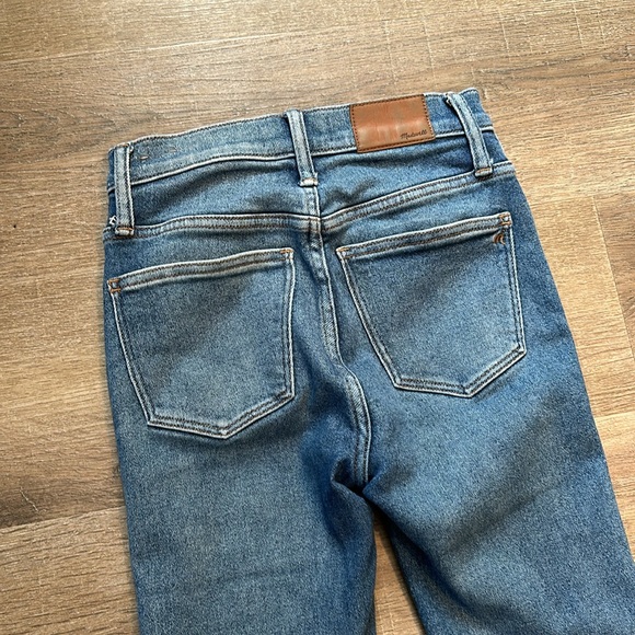Madewell 10’ High-Rise Skinny Jeans - Picture 5 of 6